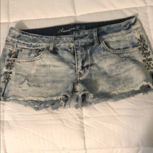American Eagle jean shorts size 10